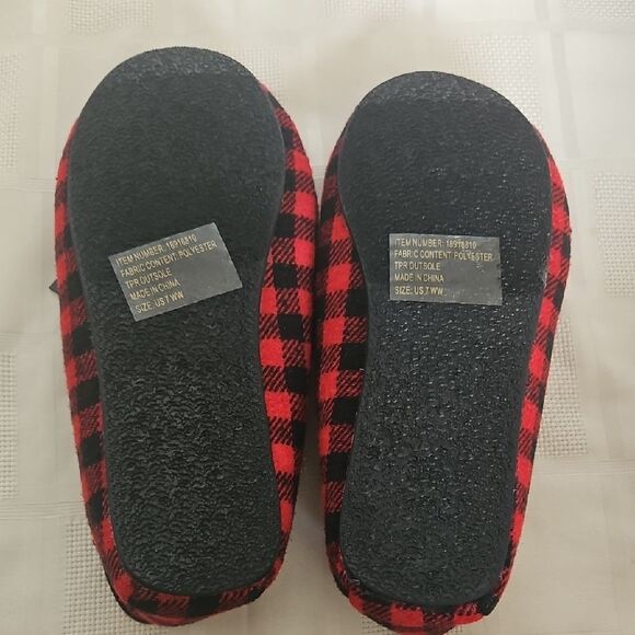 Torrid Red and Black Checkered Moccasin Slippers - Picture 9 of 16